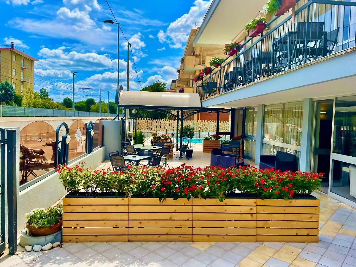 Hotel A Casa Nostra ريميني