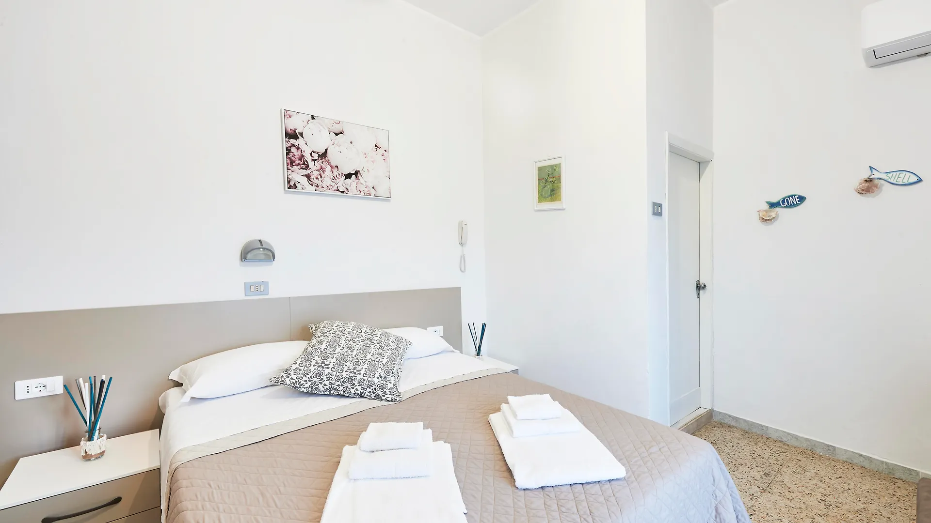 Hotel A Casa Nostra ريميني 3*,  إيطاليا